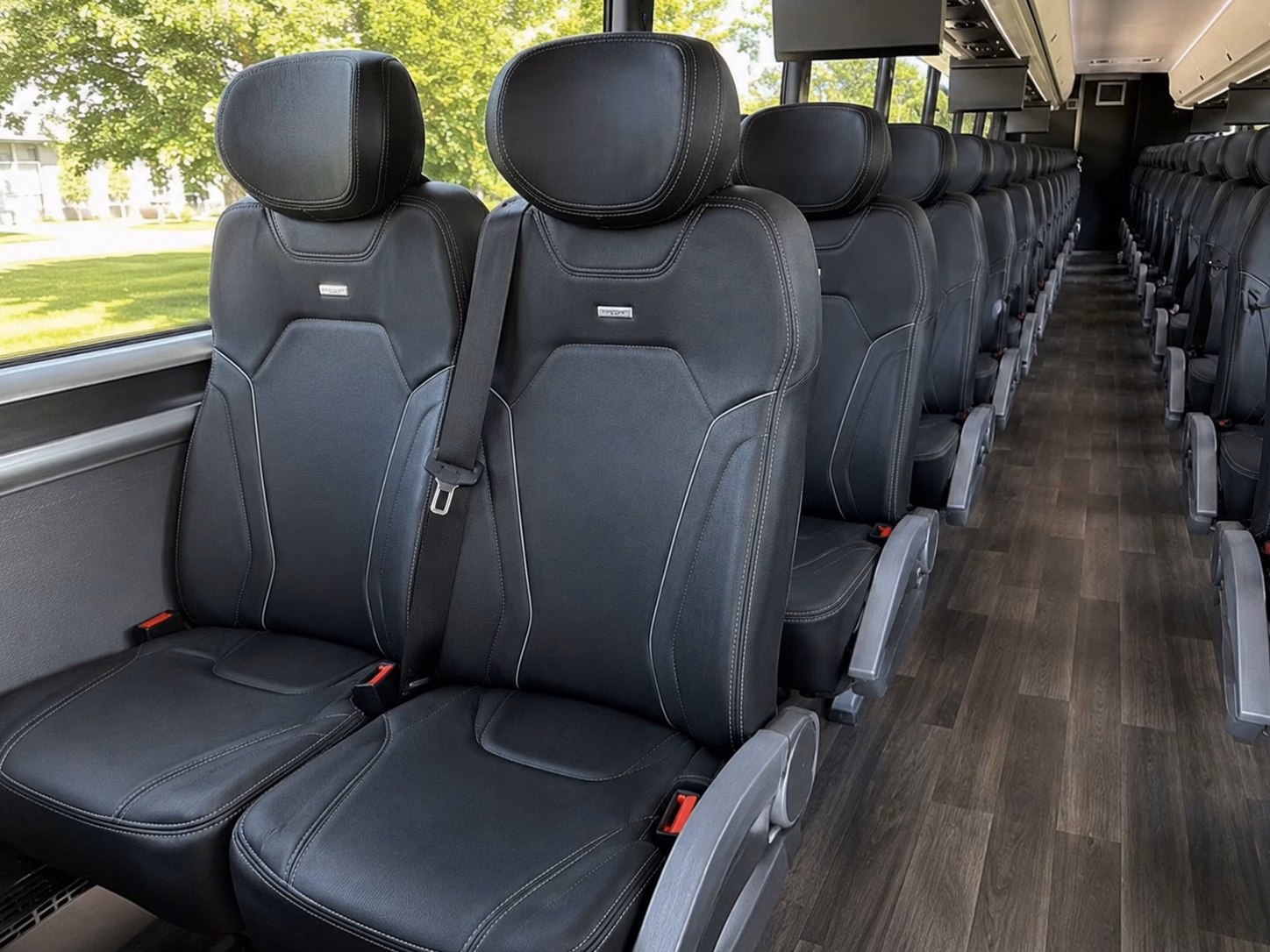 charter bus rentals for ul lafayette ragin cajuns games and tailgates