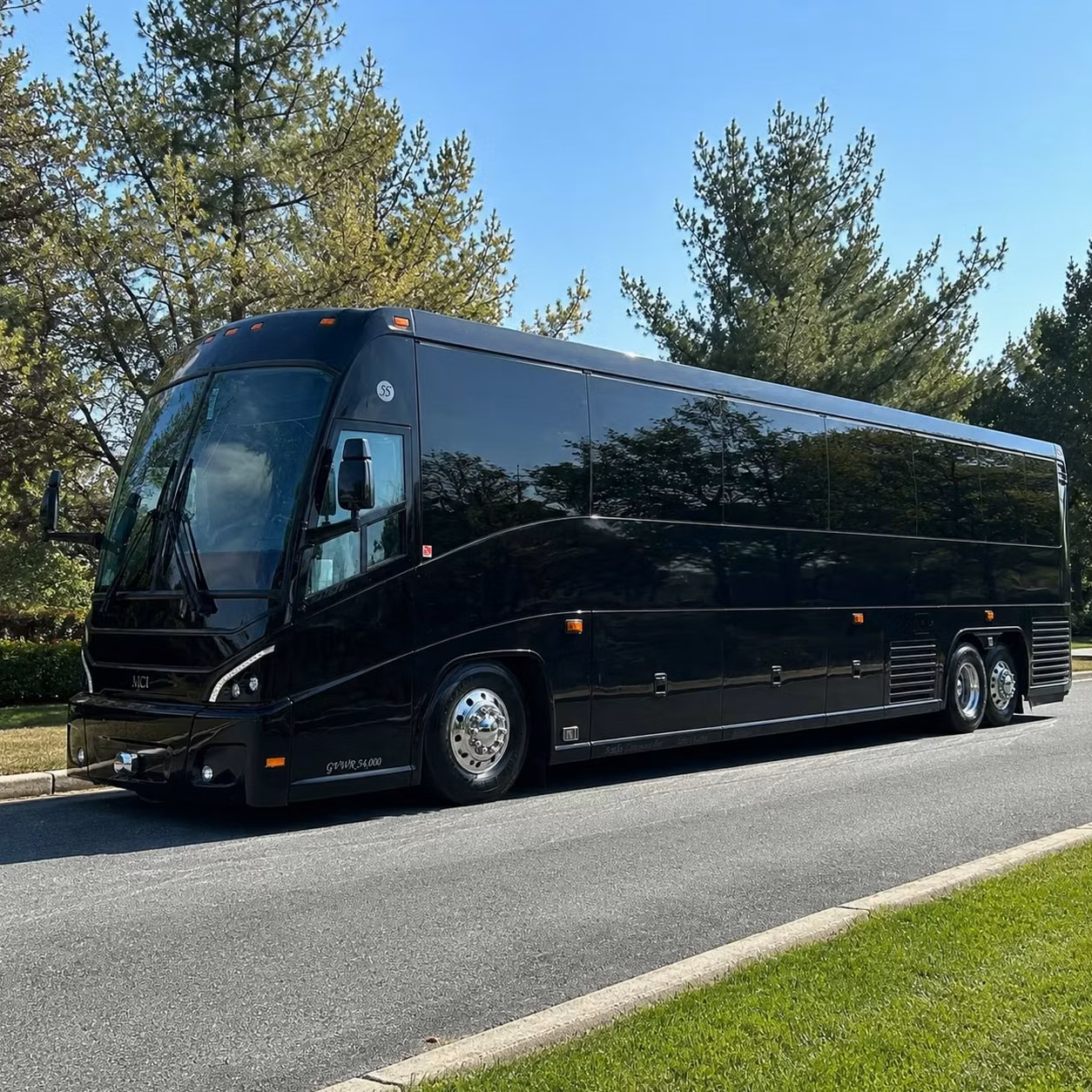 lafayette bus rentals for school field trips