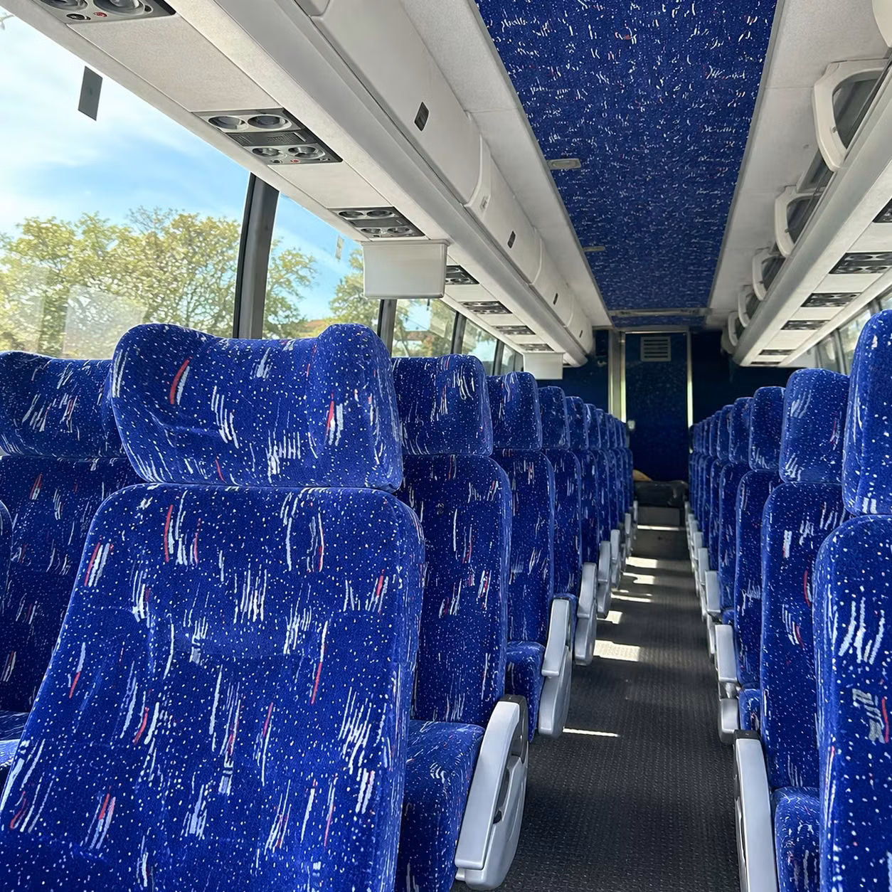 long distance charter bus rentals for military personnel traveling to and from lafayette